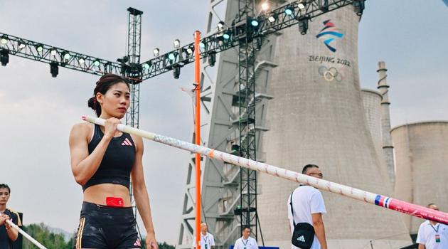 拉菲尼亚，备受关注，但他的信息很明确：“只有巴萨”